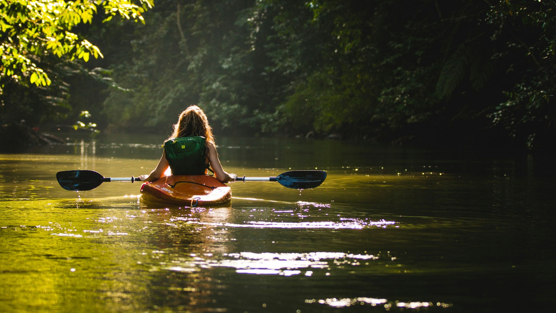 Kayak en Lago Chala